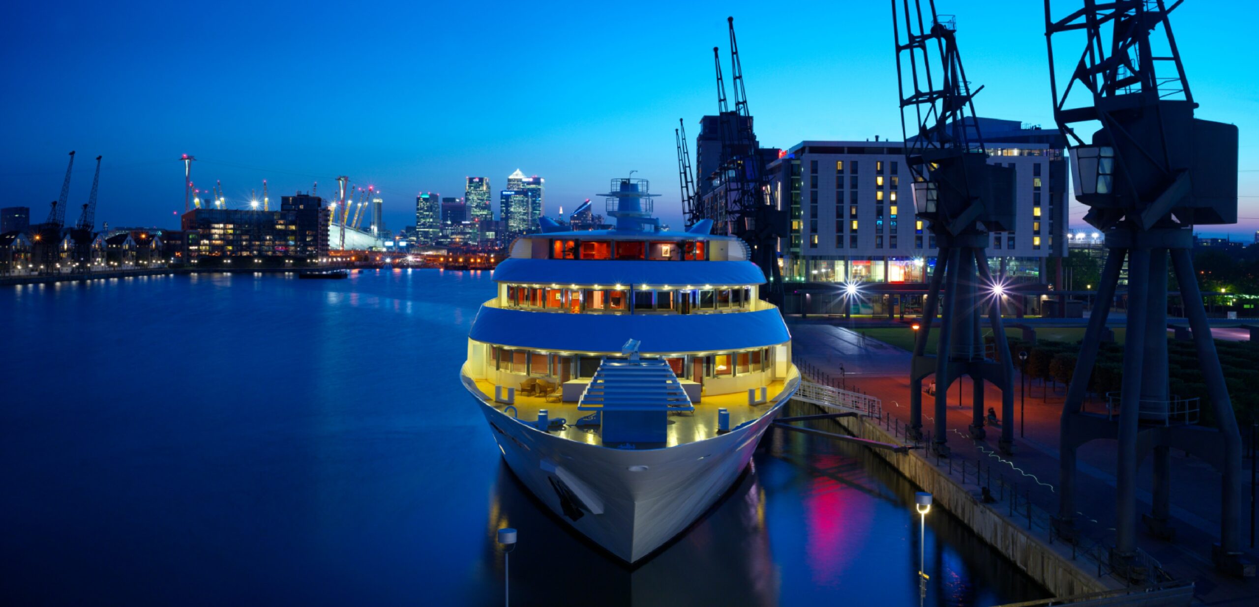 Sunborn London Yacht Hotel Exterior view at night